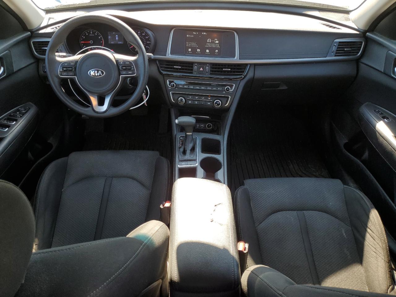 2018 Kia Optima Lx VIN: 5XXGT4L32JG217780 Lot: 56351755