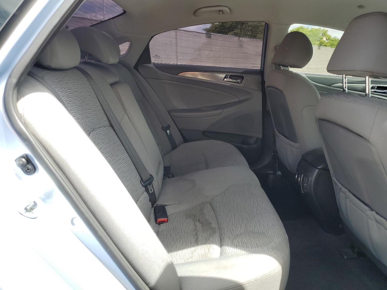 2013 Hyundai Sonata Hybrid VIN: KMHEC4A45DA064746 Lot: 57072995