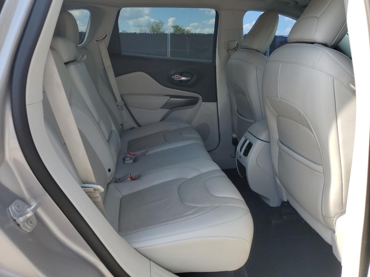 2019 Jeep Cherokee Limited VIN: 1C4PJLDB7KD438616 Lot: 56638285