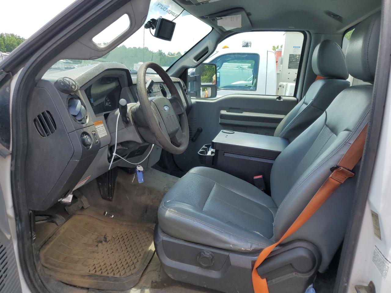 2015 Ford F450 Super Duty VIN: 1FDUF4GY1FEA90091 Lot: 56832685