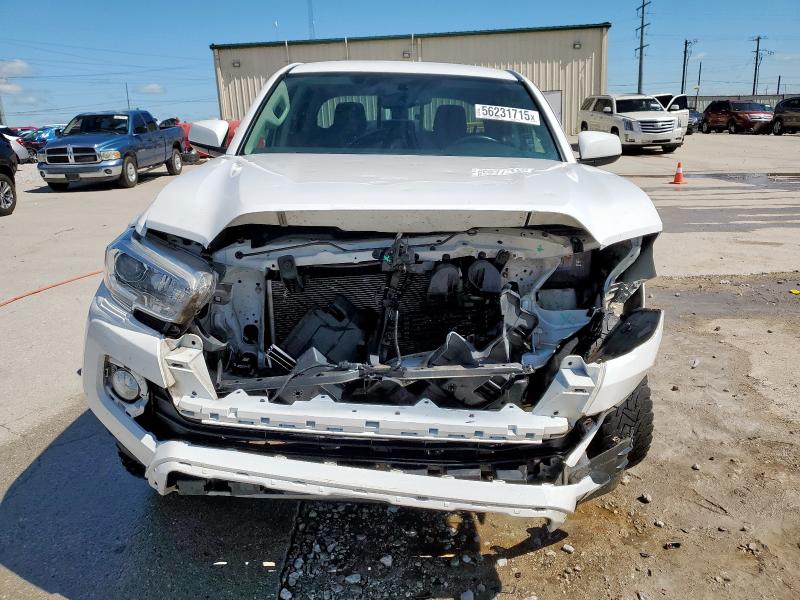  TOYOTA TACOMA 2017 Biały