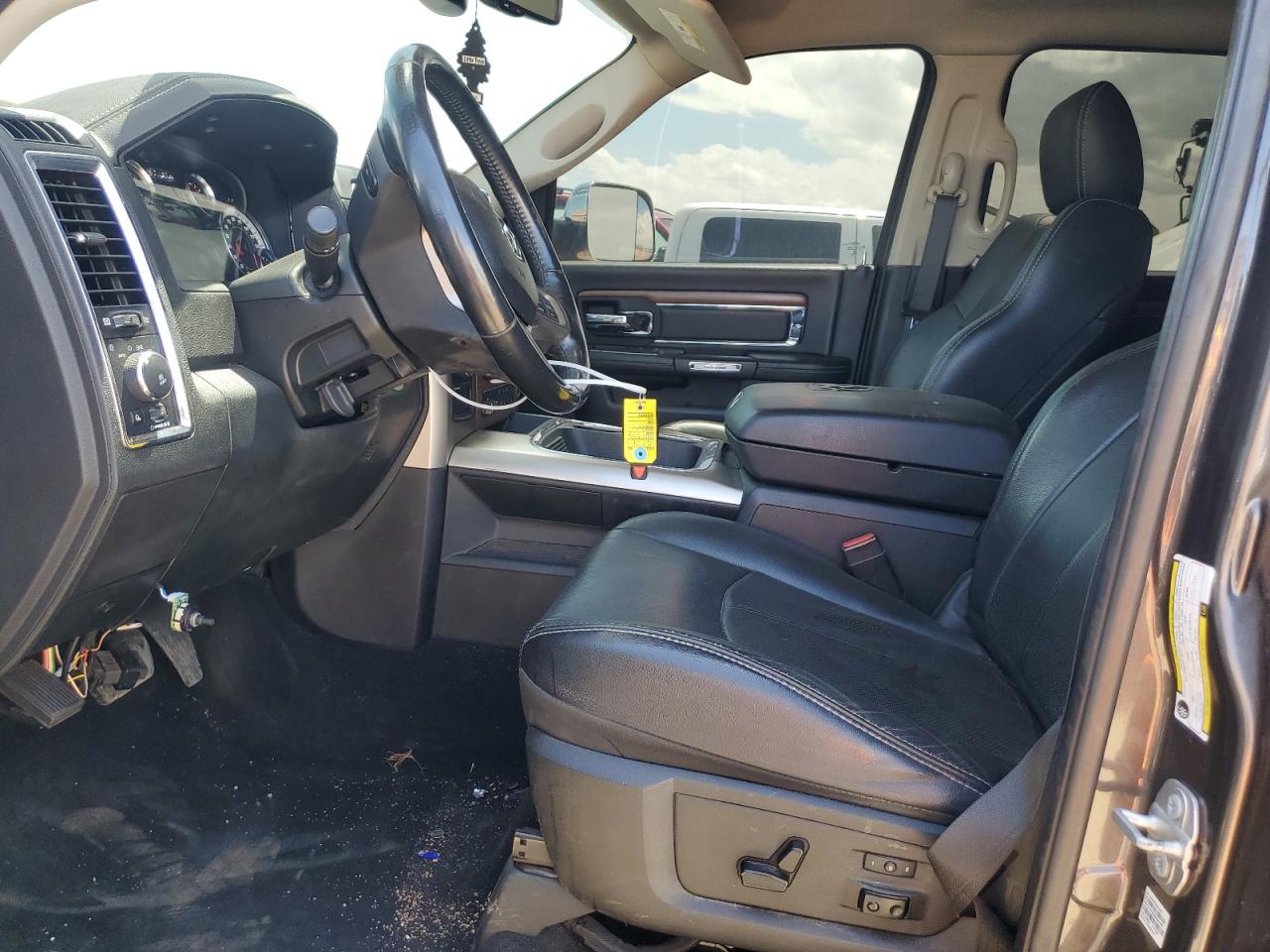 2018 Ram 2500 Laramie VIN: 3C6UR5FL0JG213976 Lot: 57144825
