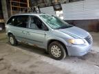 2006 Chrysler Town & Country  за продажба в Albany, NY - Front End