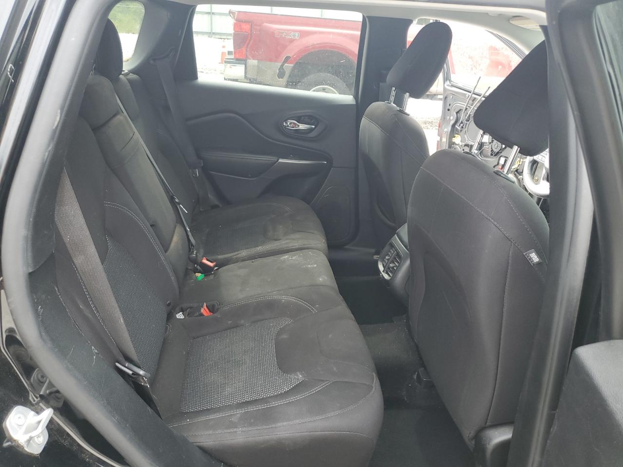 2019 Jeep Cherokee Latitude VIN: 1C4PJLCB1KD358021 Lot: 57343395