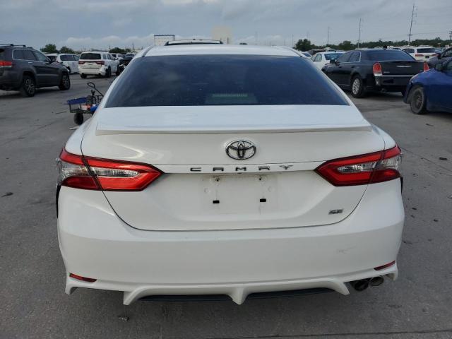  TOYOTA CAMRY 2018 White