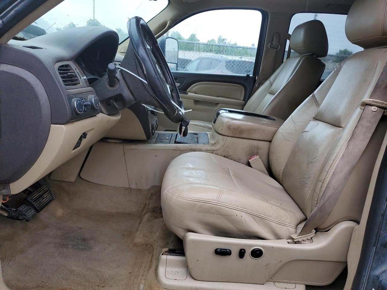 2011 GMC Sierra K2500 Denali VIN: 1GT125C82BF172513 Lot: 54895435
