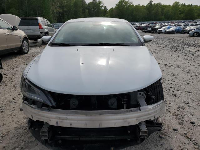 Sedans CHRYSLER 200 2015 White
