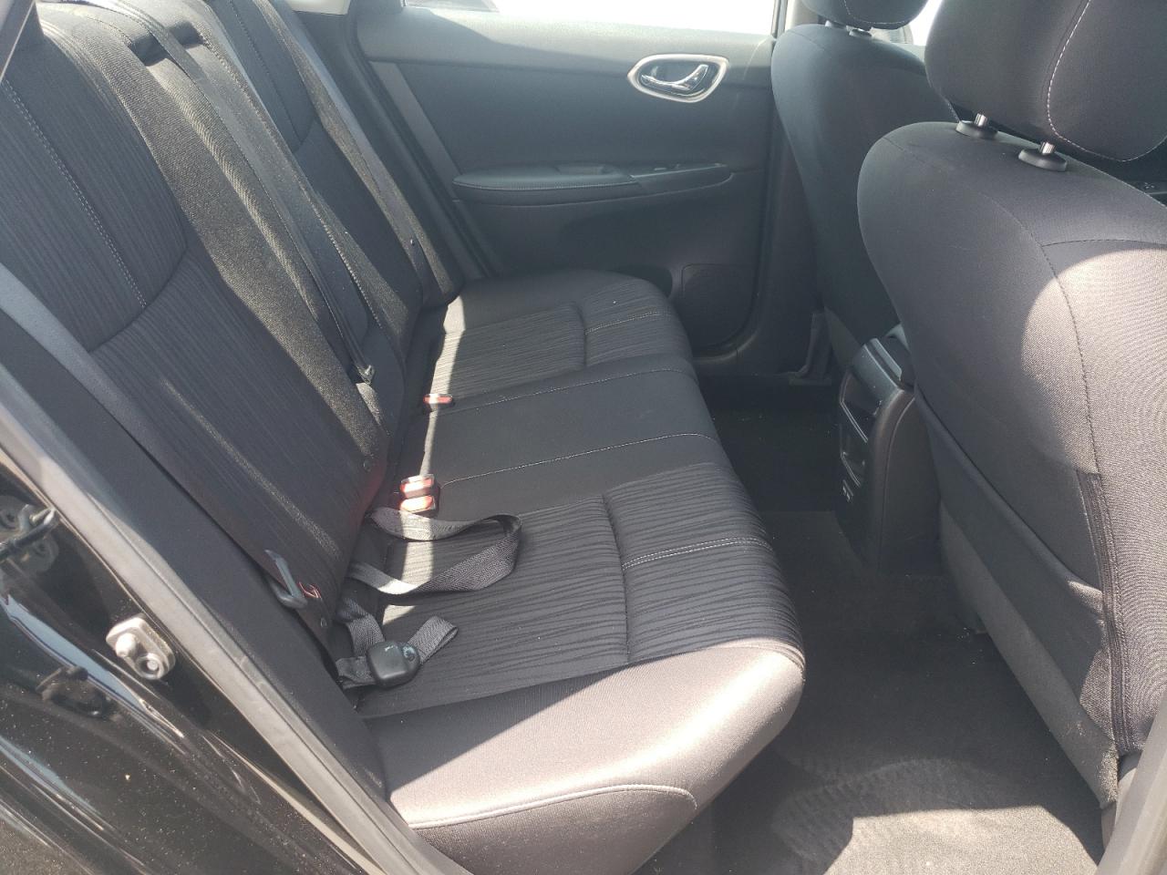 2017 Nissan Sentra S VIN: 3N1AB7AP0HY363325 Lot: 58995595