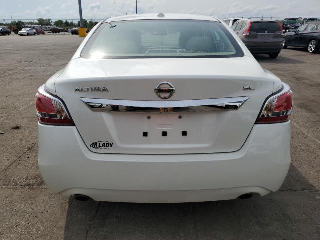  NISSAN ALTIMA 2015 Белый
