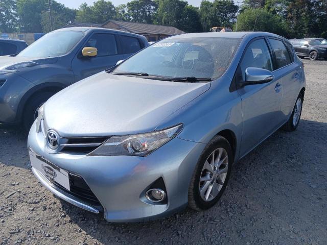 TOYOTA AURIS ICON 2014