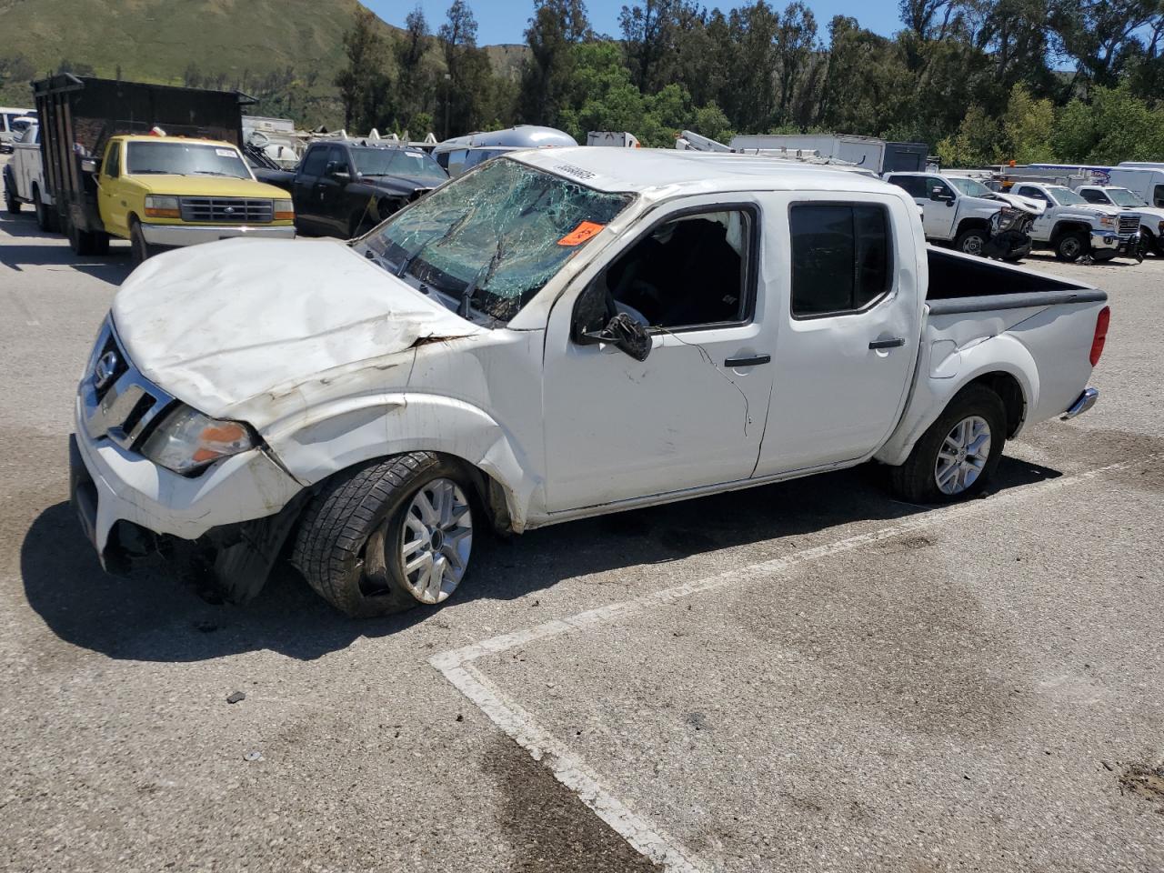 2019 Nissan Frontier S   for Sale in Van Nuys, CA - Rollover