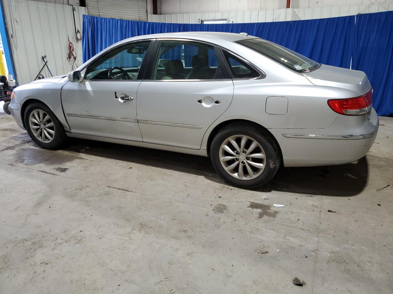 2007 Hyundai Azera Se silver null gas KMHFC46F37A303677 photo #3