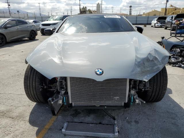 BMW M8 2025 Серый