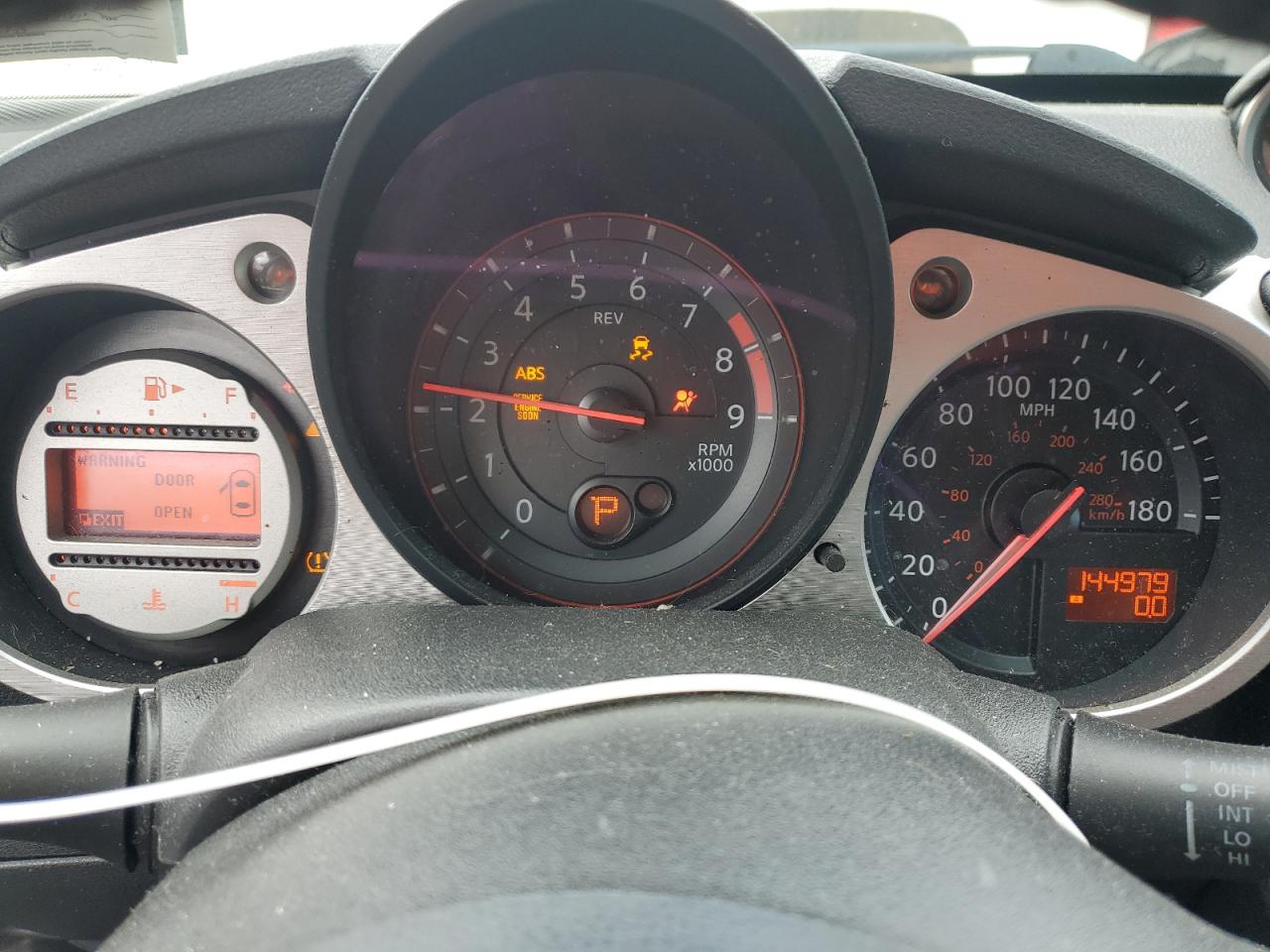 2011 Nissan 370Z - Image 9