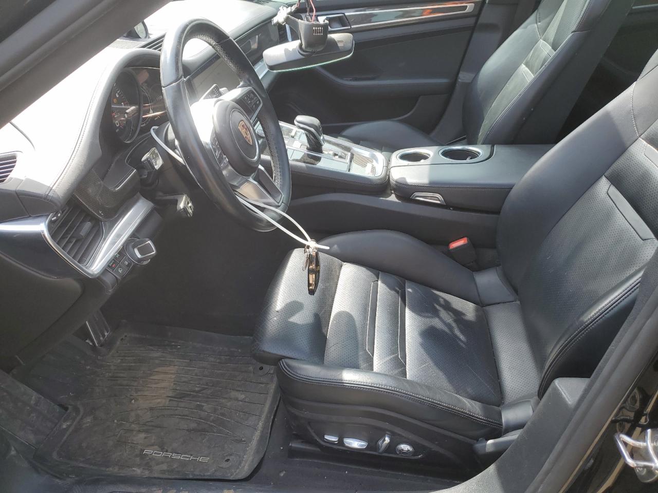 2017 Porsche Panamera 4S VIN: WP0AB2A71HL121331 Lot: 51705135