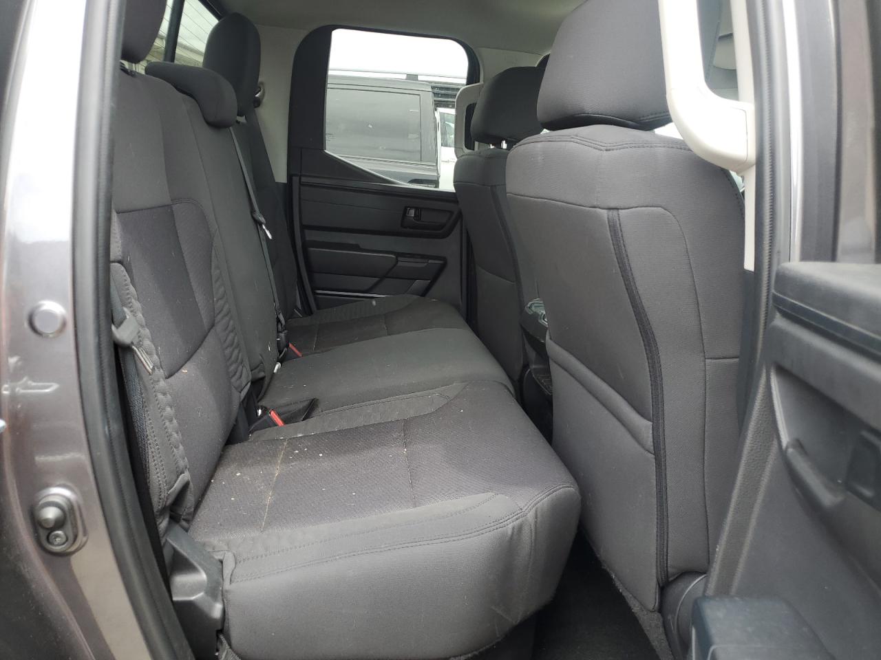 2022 Toyota Tundra Double Cab Sr VIN: 5TFKB5AA3NX016733 Lot: 56575425