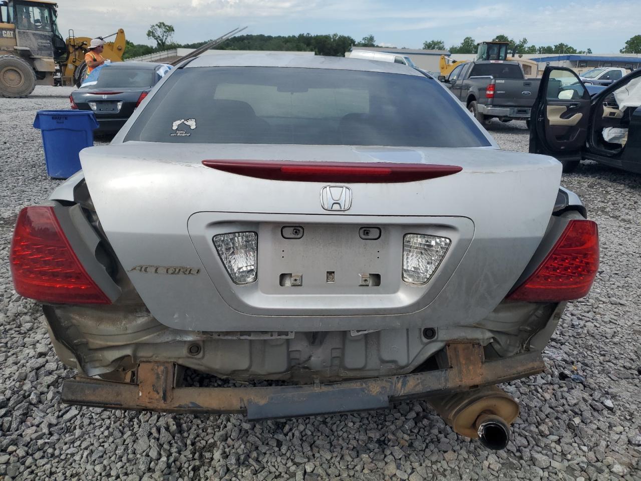 2007 Honda Accord Se VIN: JHMCM56327C015770 Lot: 56751685