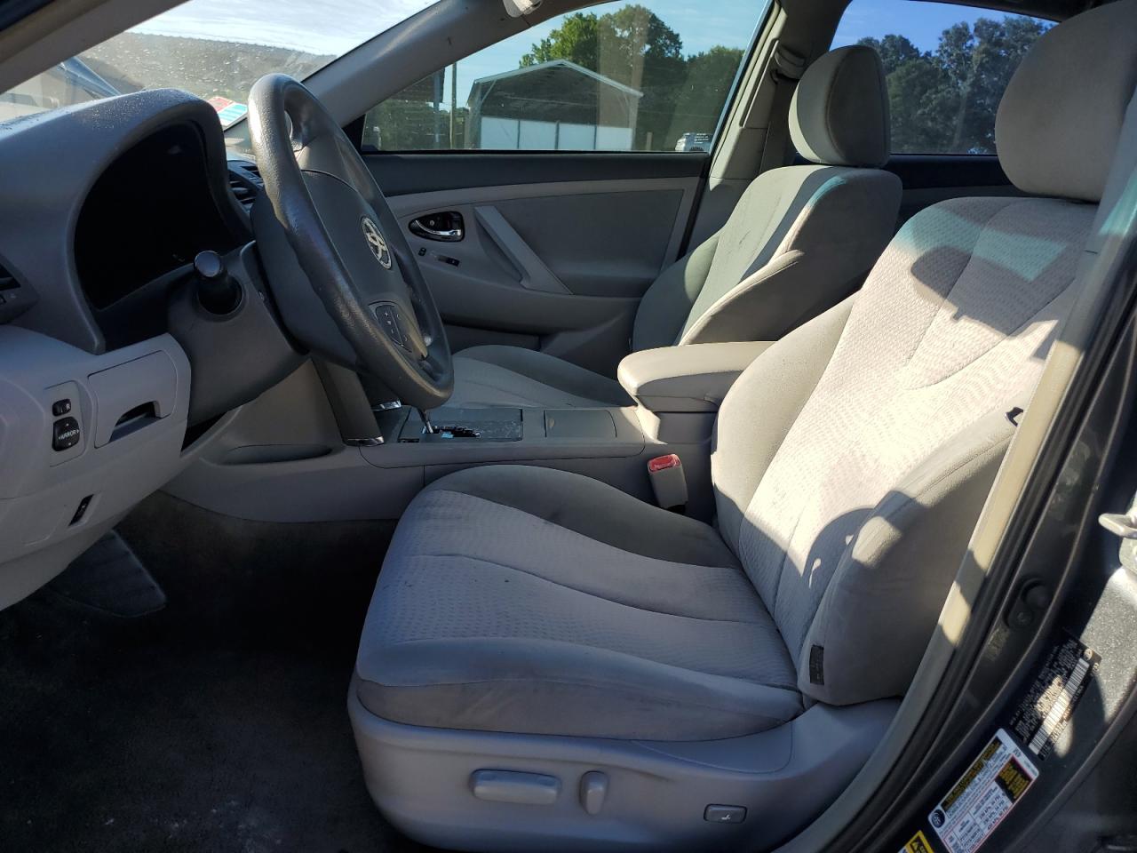 2010 Toyota Camry Base VIN: 4T1BF3EK0AU090551 Lot: 57985445