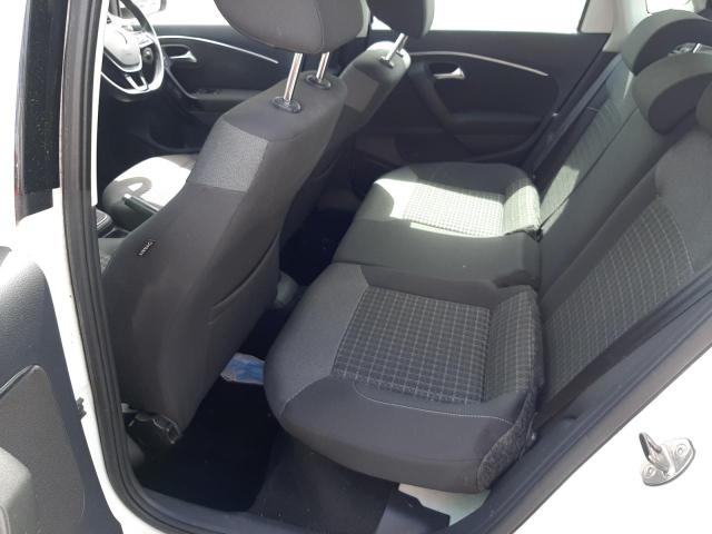 2015 VOLKSWAGEN POLO SE TS