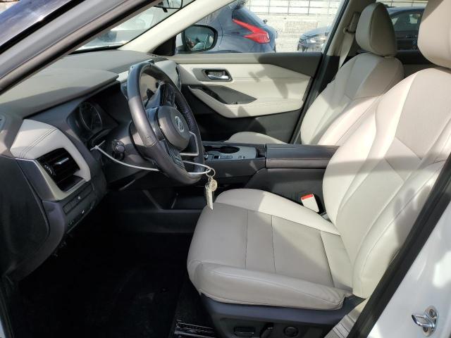  NISSAN ROGUE 2021 Белы