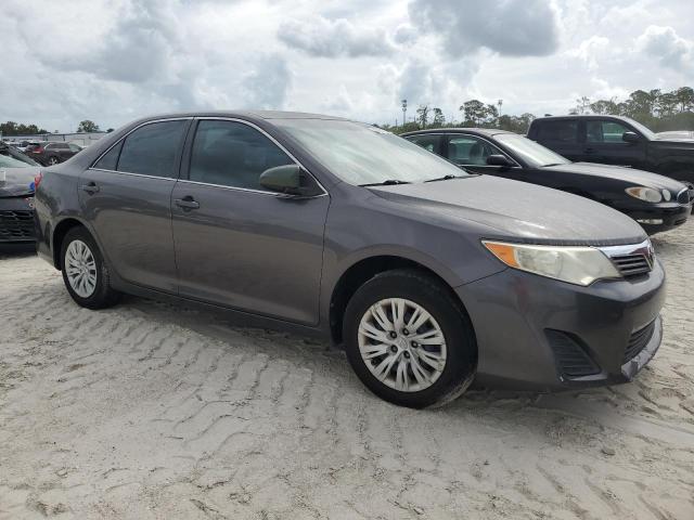  TOYOTA CAMRY 2014 Szary