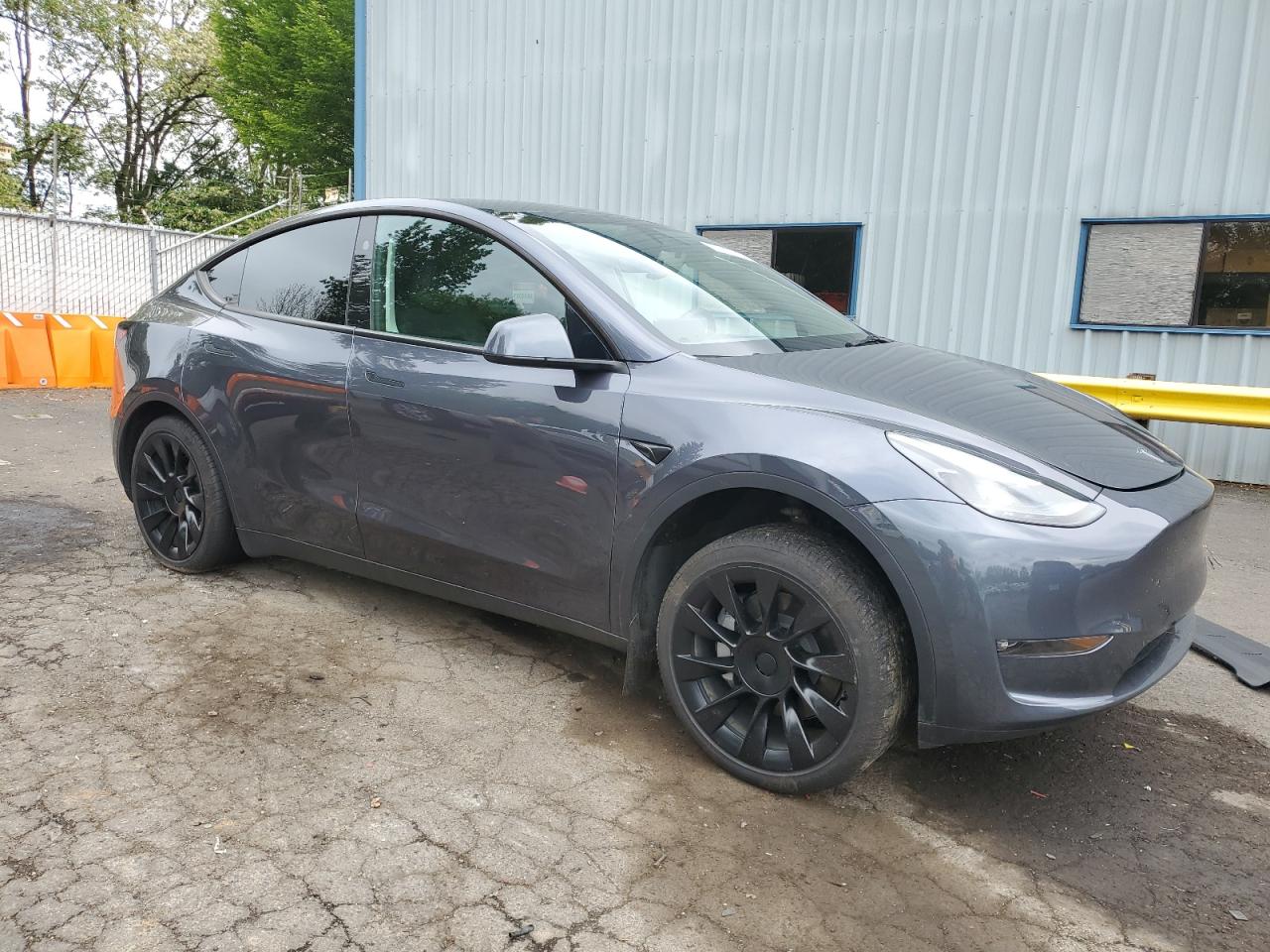 2023 Tesla Model Y VIN: 7SAYGDEE3PF870754 Lot: 56991315