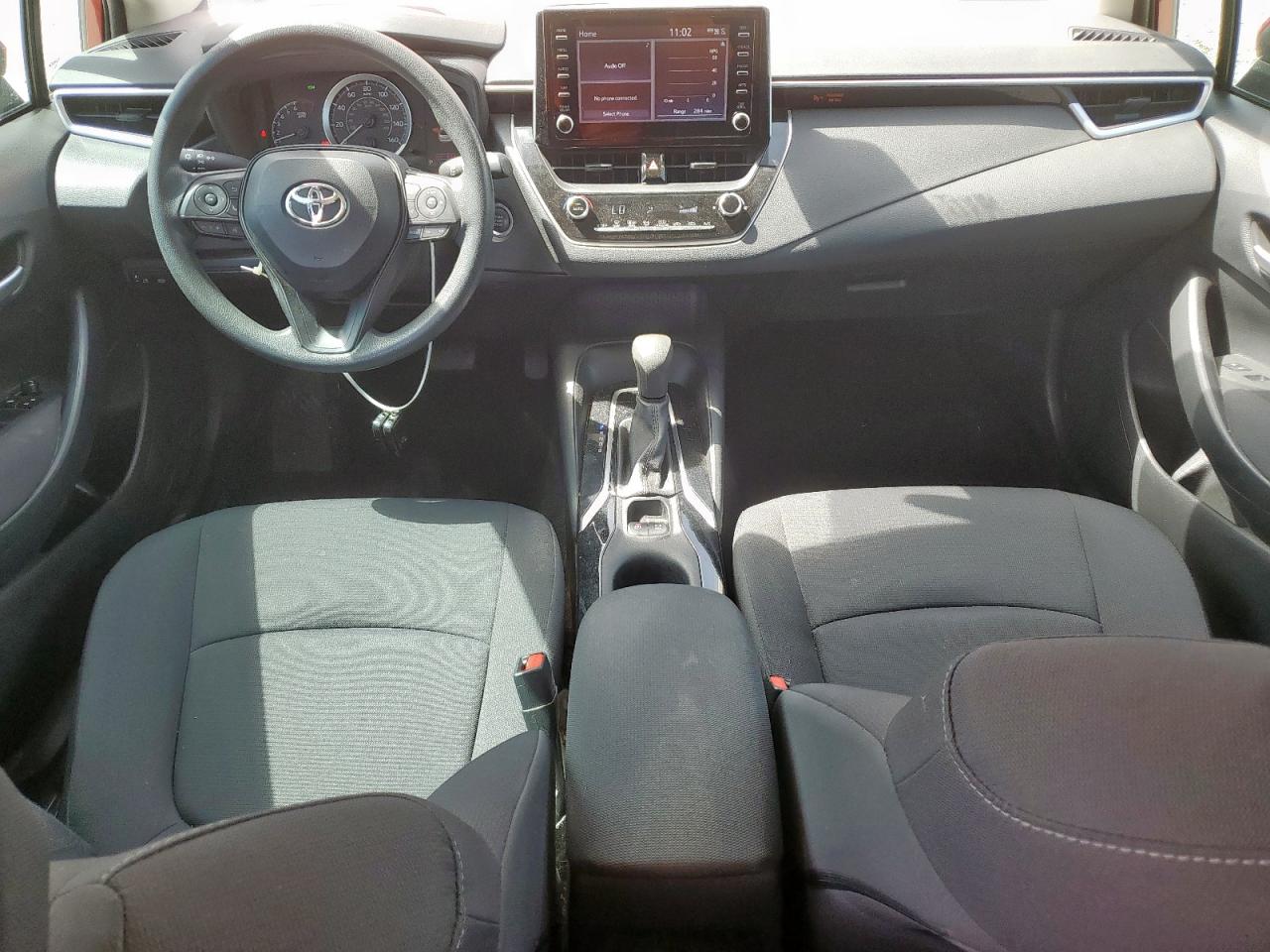2020 Toyota Corolla Le VIN: 5YFHPRAE4LP033932 Lot: 56993085