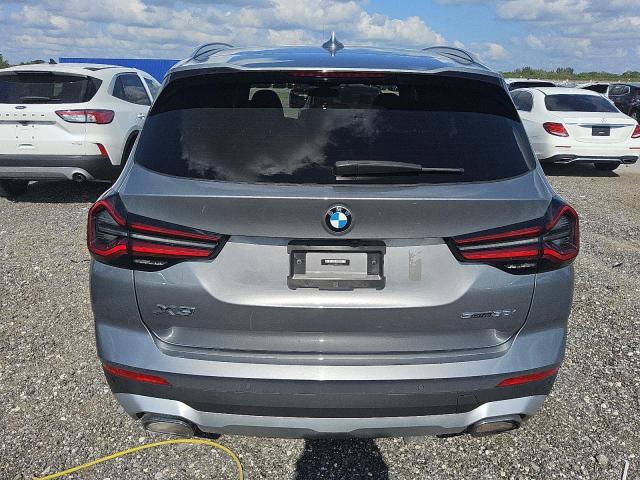  BMW X3 2023 Srebrny