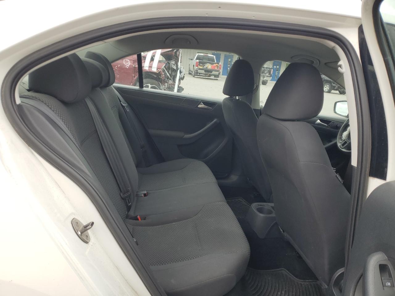 2012 Volkswagen Jetta Base VIN: 3VW1K7AJ6CM353923 Lot: 58059285