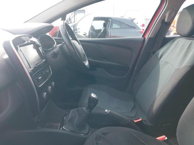 2017 RENAULT CLIO DYNAM