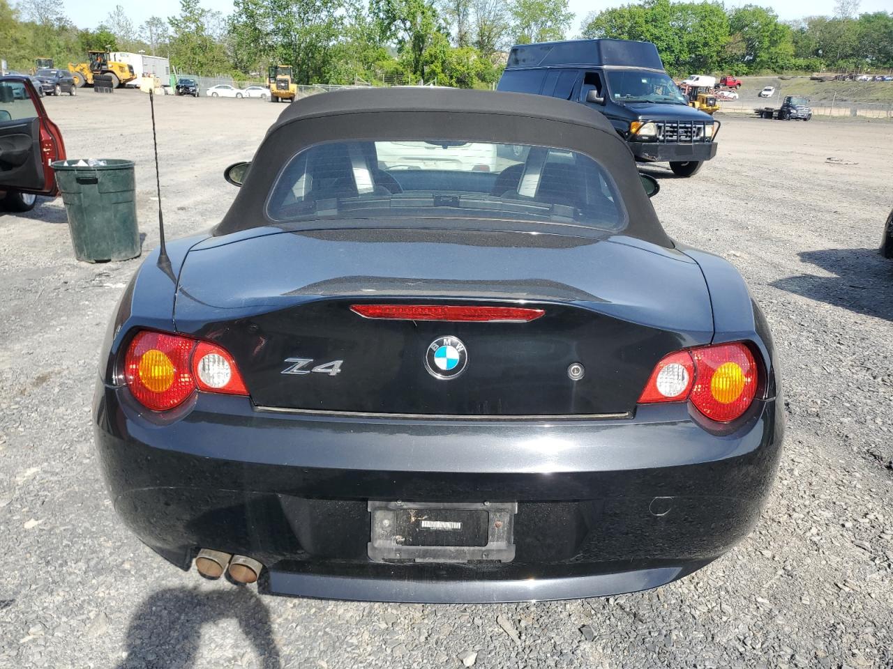 2004 BMW Z4 3.0 VIN: 4USBT53414LT24939 Lot: 56138965