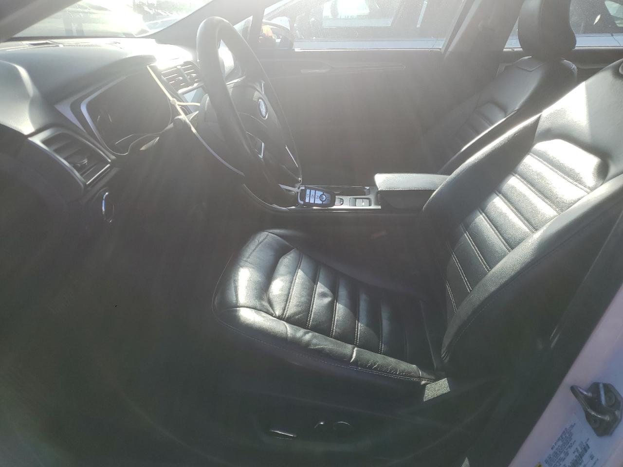 2018 Ford Fusion Se Hybrid VIN: 3FA6P0LUXJR278643 Lot: 54025475