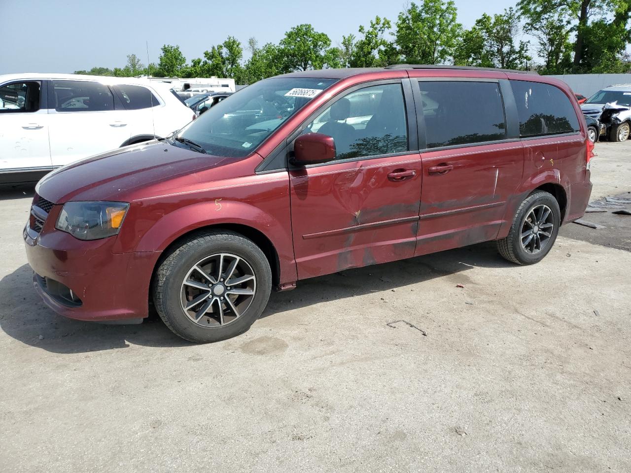 2017 Dodge Grand Caravan Gt на продаже в Bridgeton, MO - Side