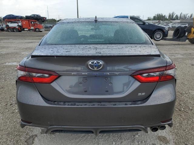  TOYOTA CAMRY 2021 Серый