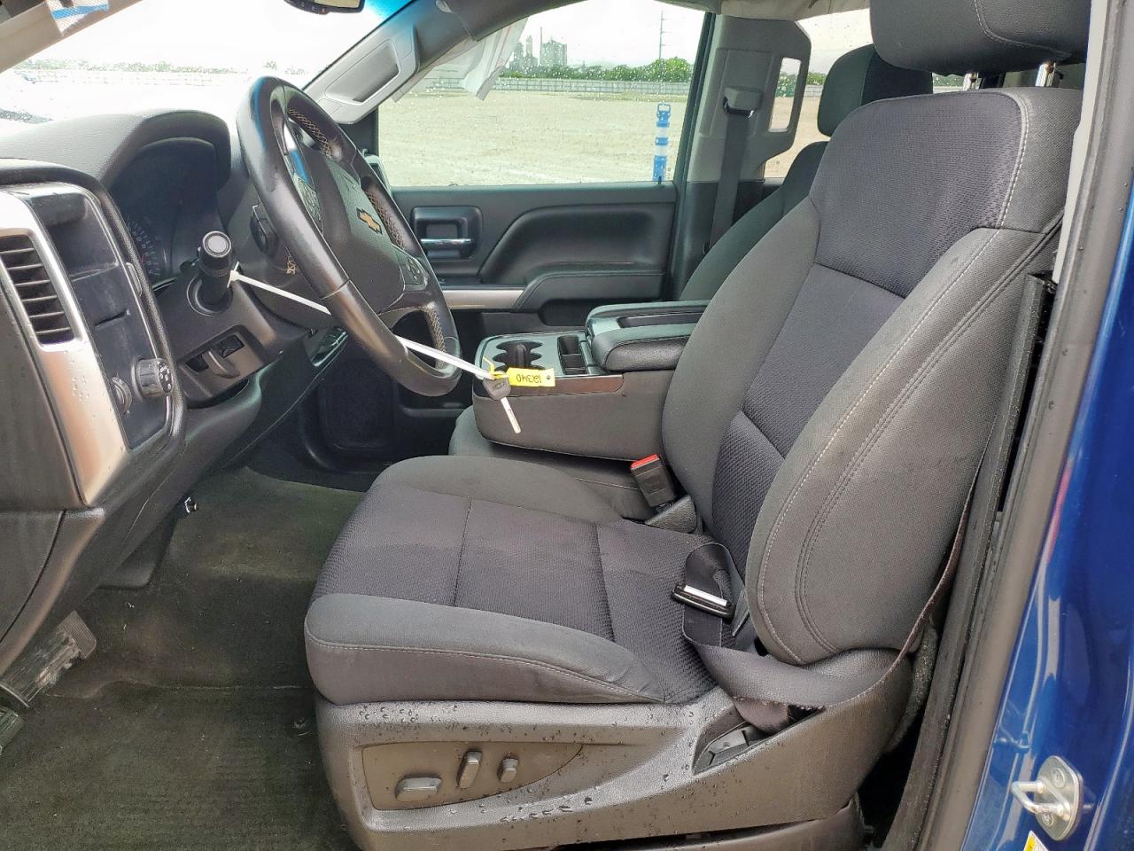 2015 Chevrolet Silverado C1500 Lt VIN: 1GCRCREC9FZ402612 Lot: 58978305