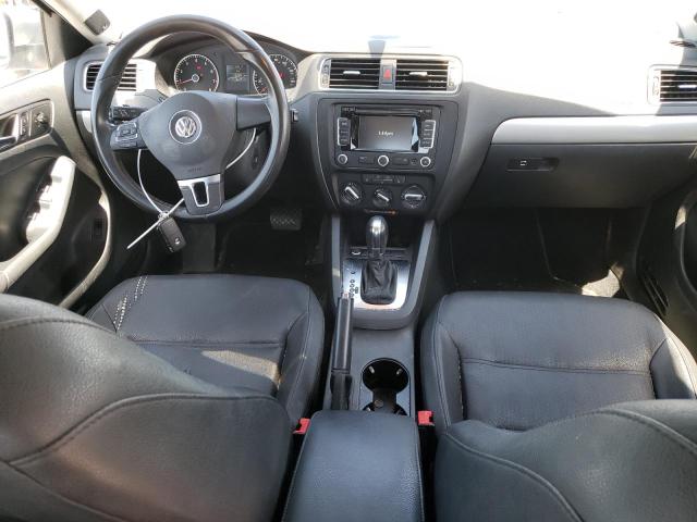  VOLKSWAGEN JETTA 2012 Srebrny