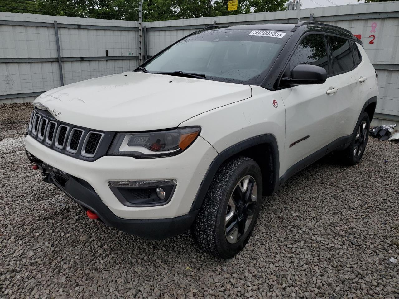2017 Jeep Compass Trailhawk for Sale in Walton, KY - Front End