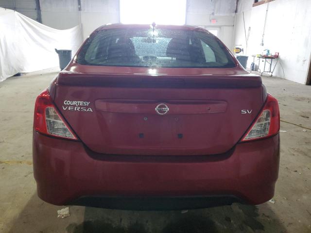  NISSAN VERSA 2017 Красный