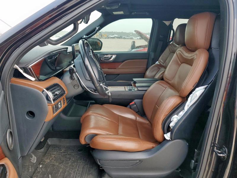  LINCOLN NAVIGATOR 2022 Czarny