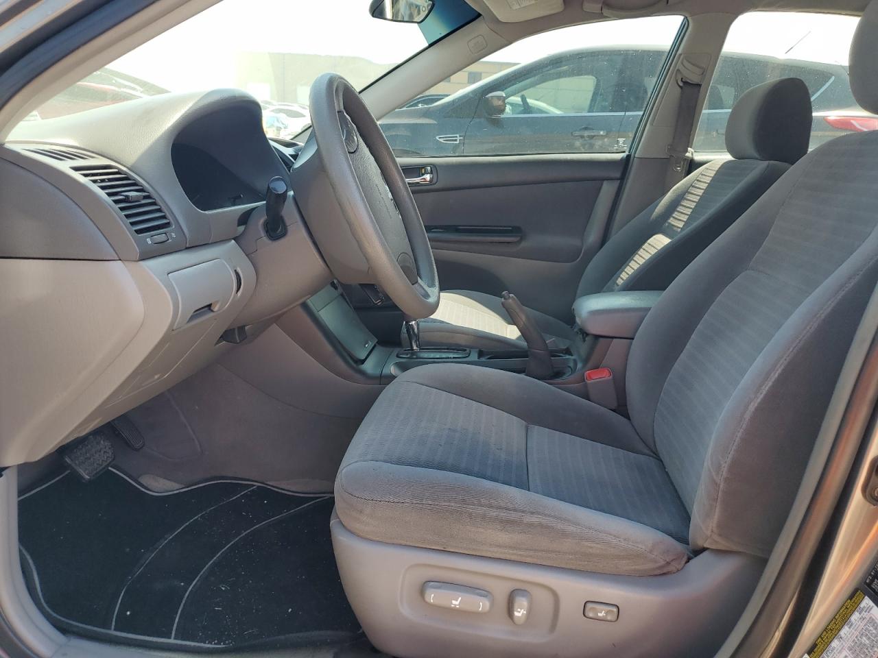 2005 Toyota Camry Le VIN: 4T1BE30K35U968912 Lot: 56890445