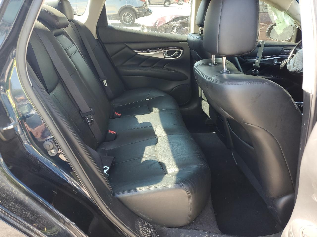 2015 Infiniti Q70 3.7 VIN: JN1BY1AR5FM561805 Lot: 57892685