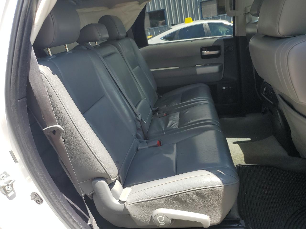 2008 Toyota Sequoia Limited VIN: 5TDBY68A08S015026 Lot: 57364865