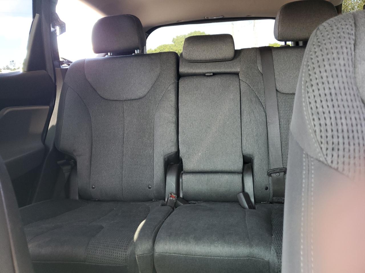 2019 Hyundai Santa Fe Se VIN: 5NMS23AD2KH043926 Lot: 56939305