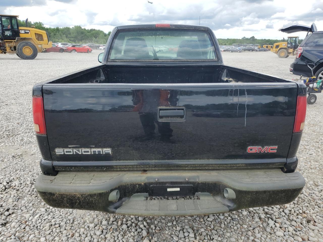 1998 GMC Sonoma VIN: 1GTCS1446W8530042 Lot: 58430405