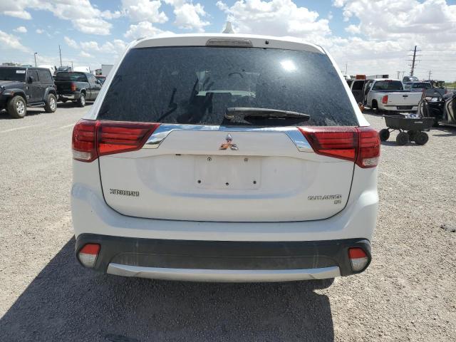  MITSUBISHI OUTLANDER 2017 Biały