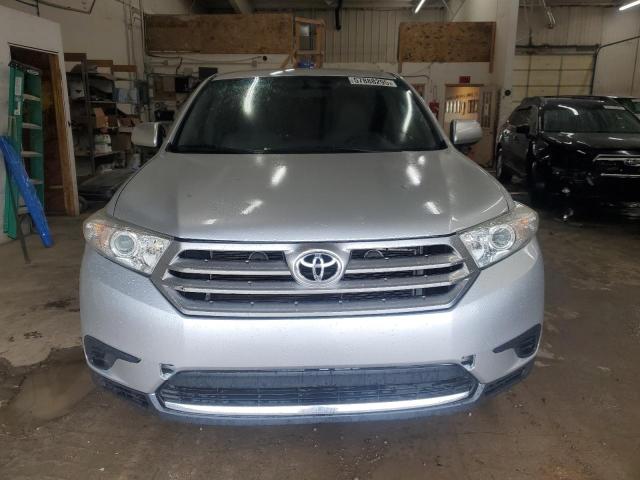 Parquets TOYOTA HIGHLANDER 2013 Srebrny