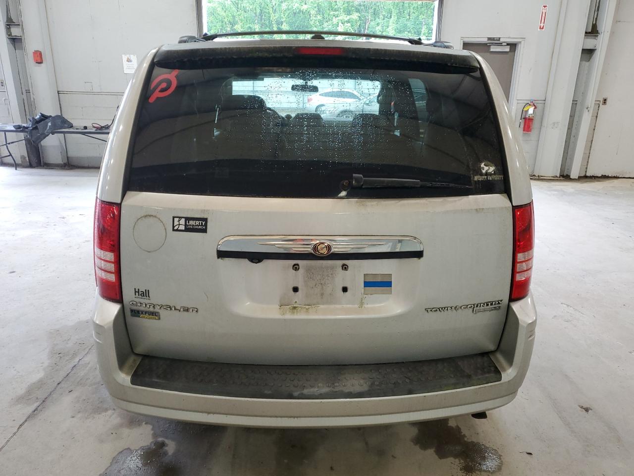 2009 Chrysler Town & Country Lx VIN: 2A8HR44E69R619946 Lot: 57818975