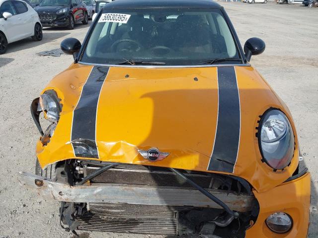2015 MINI COOPER