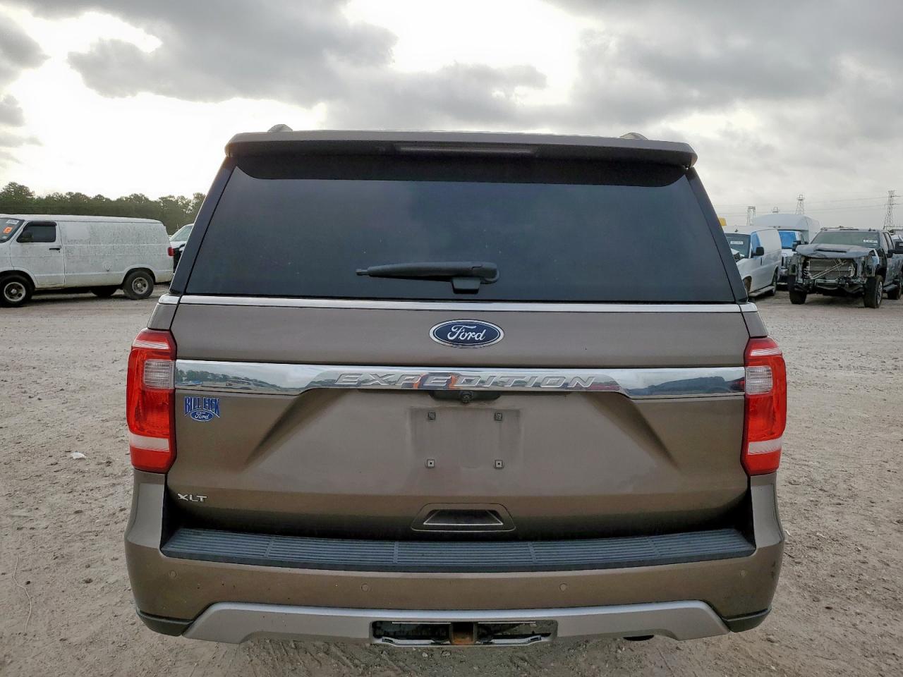 2018 Ford Expedition Xlt VIN: 1FMJU1HT8JEA70326 Lot: 57042785