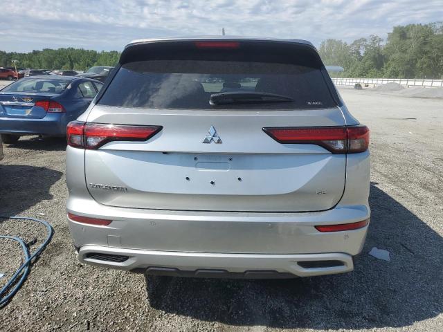  MITSUBISHI OUTLANDER 2024 Srebrny